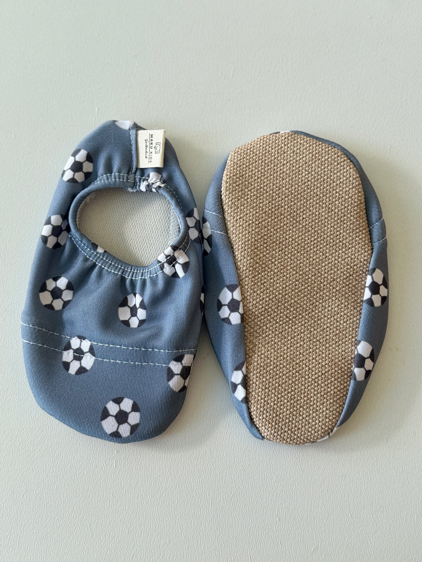 Badeschuhe - Fussball