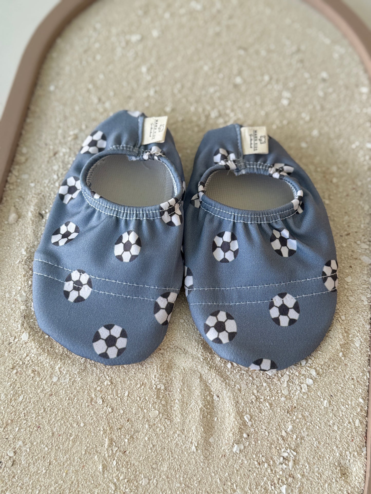 Badeschuhe - Fussball
