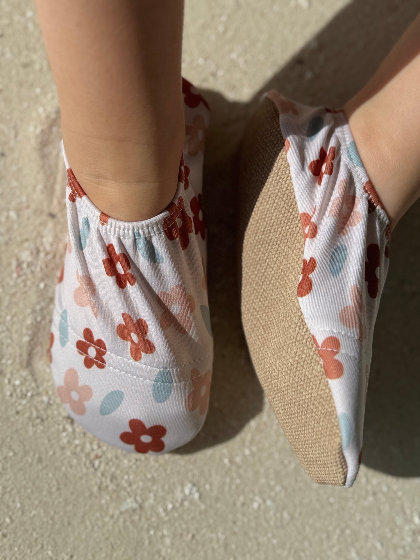 Badeschuhe - Blumen
