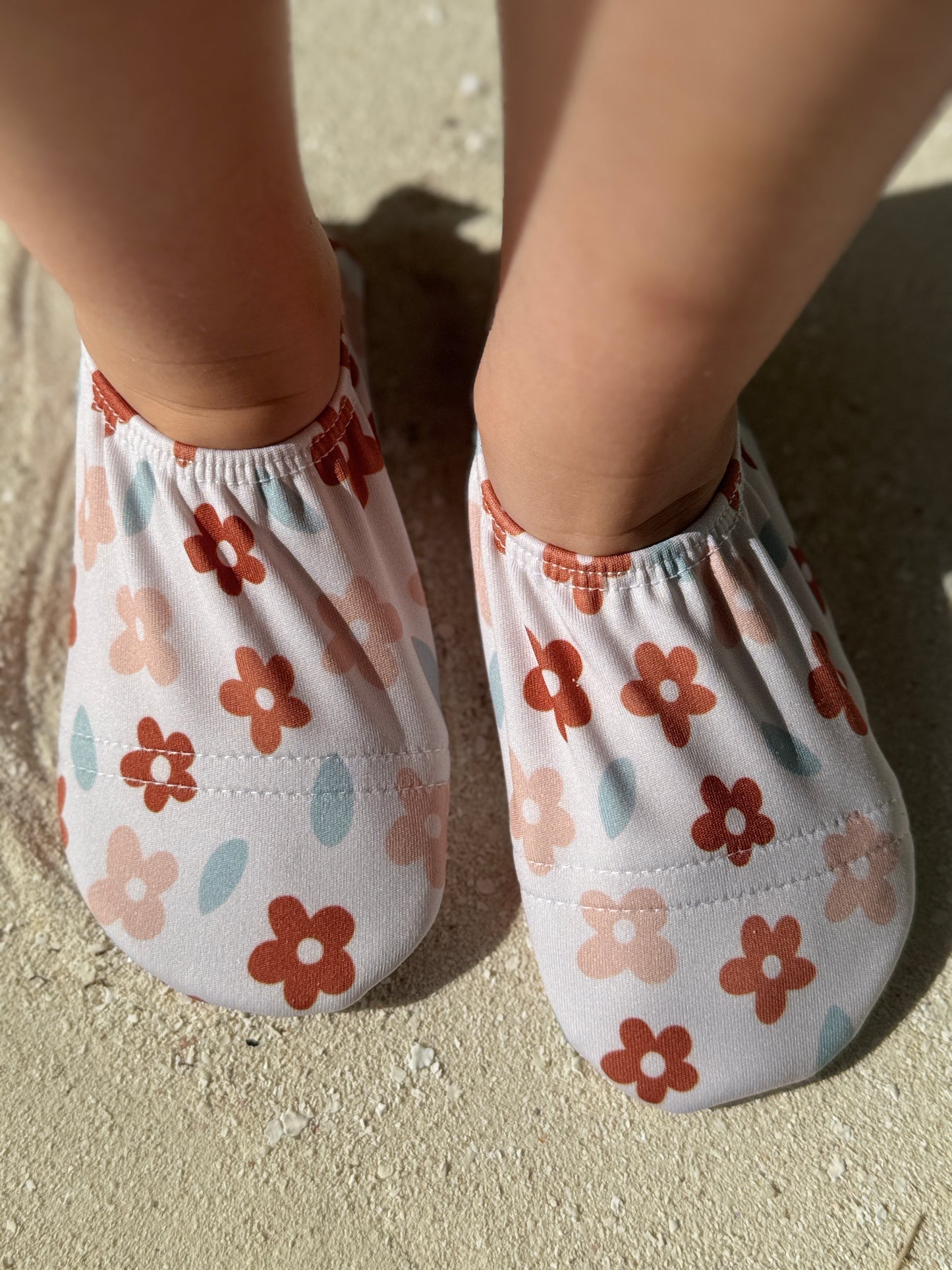 Badeschuhe - Blumen