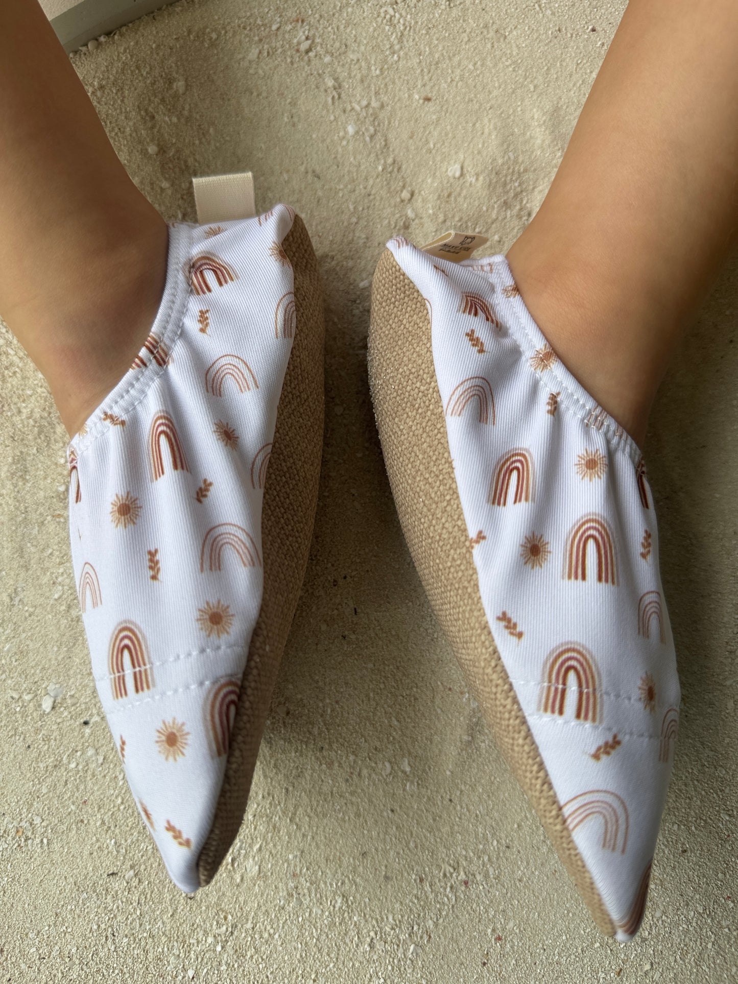 Badeschuhe - Regenbogen