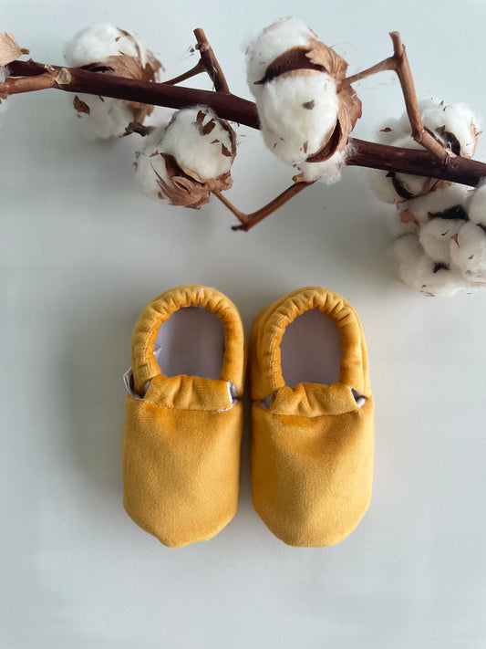Schuhe - Yellow Velvet