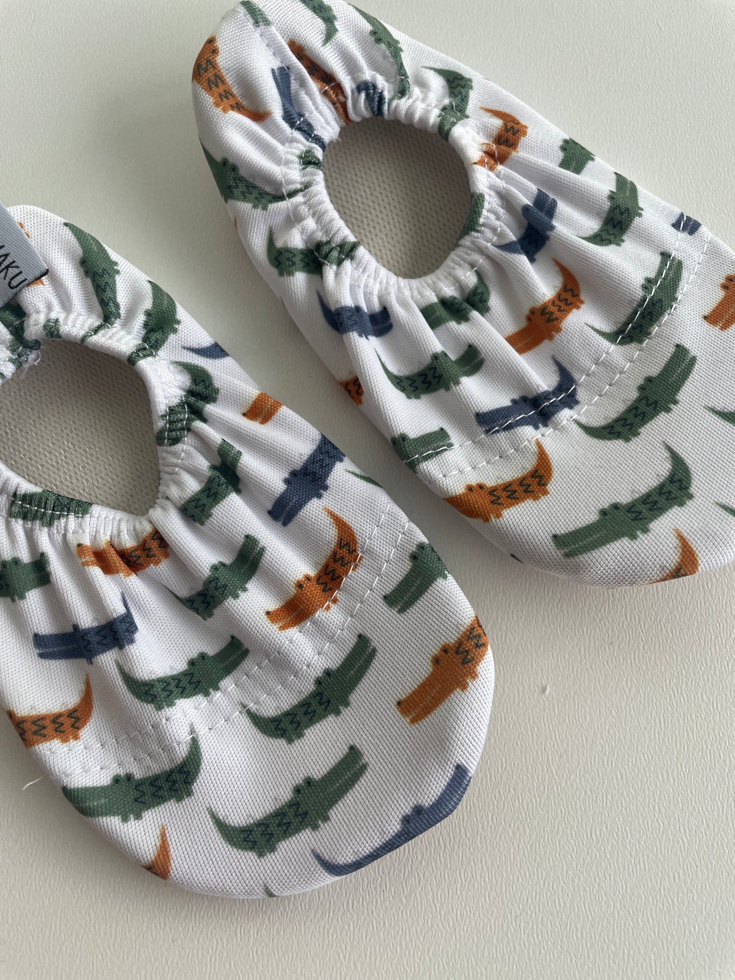 Badeschuhe - Kroko