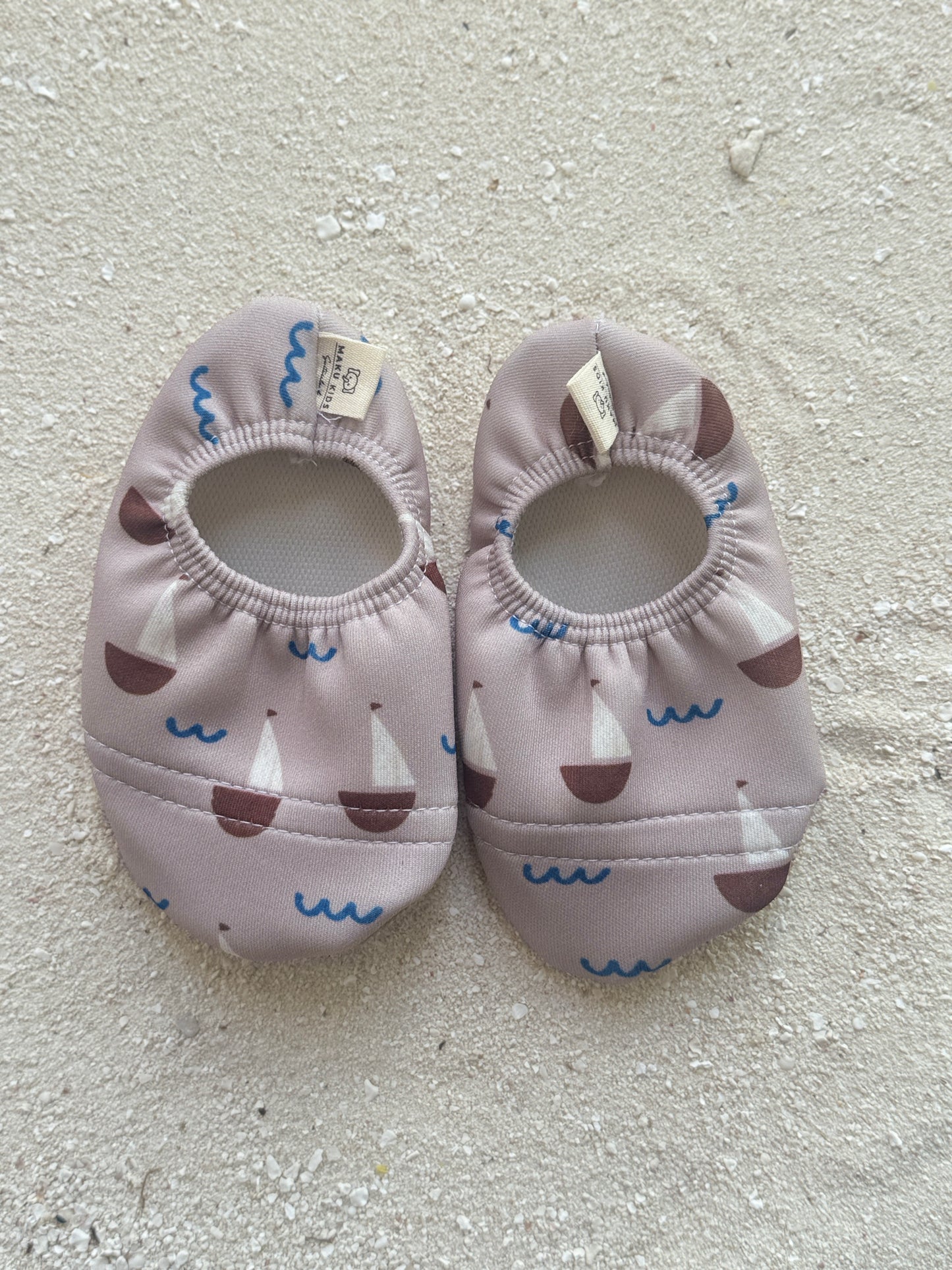 Bathing shoes - rainbow