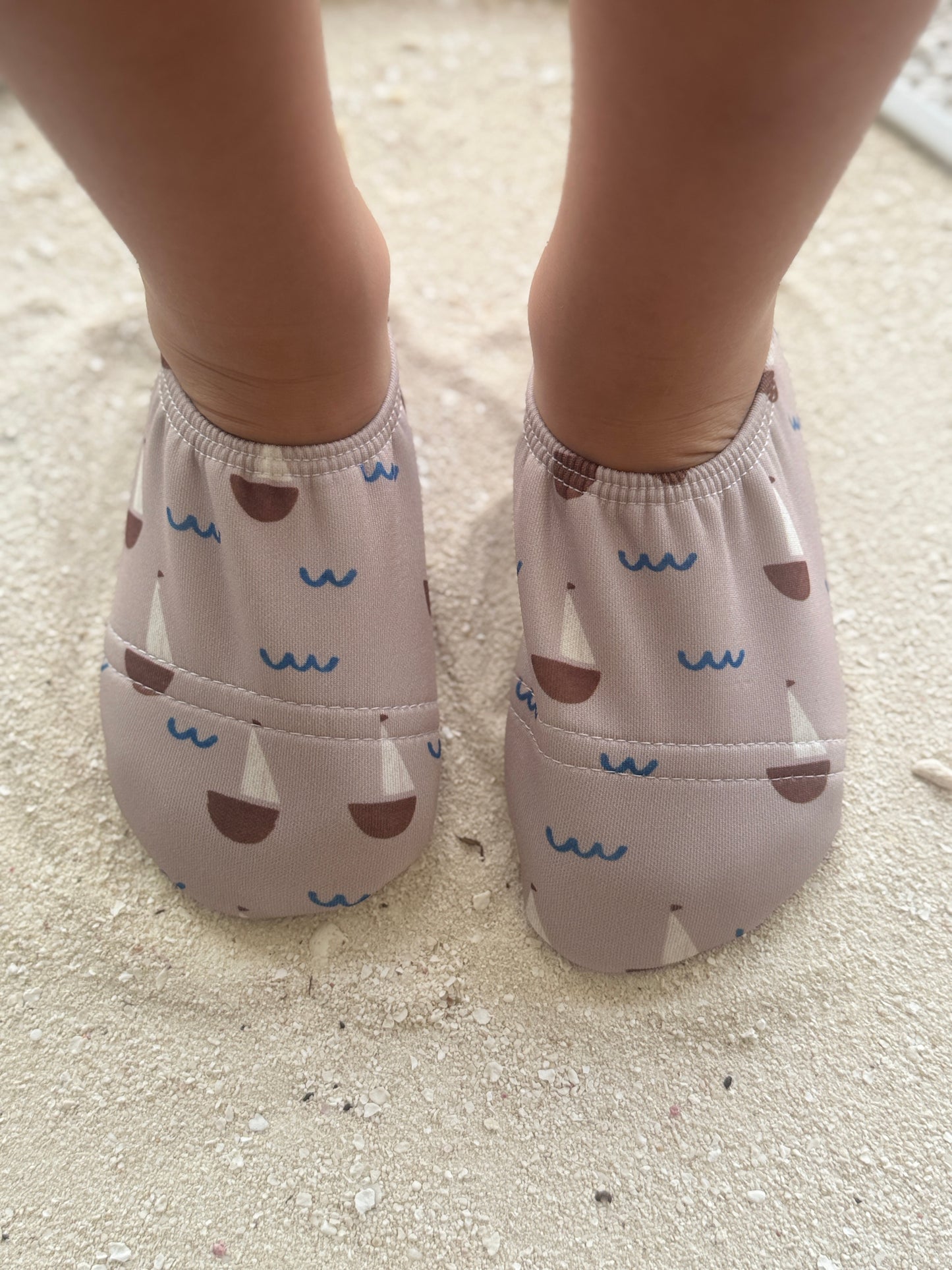 Bathing shoes - rainbow